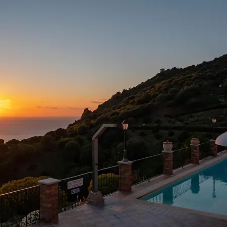 Casa de Férias La Casa Del Mare Tanca Piras Nebida